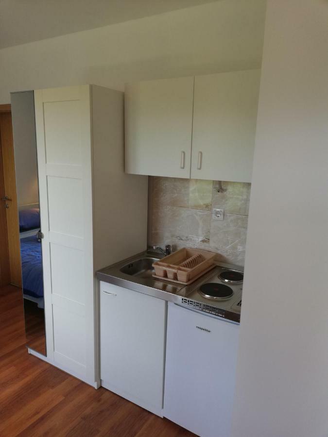 Apartmani Sladic Skradin Bagian luar foto